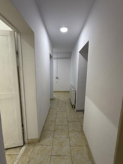 Spatiu comercial ideal pt cabinete/ salon/ birouri- 60 mp- Calarasi - 2