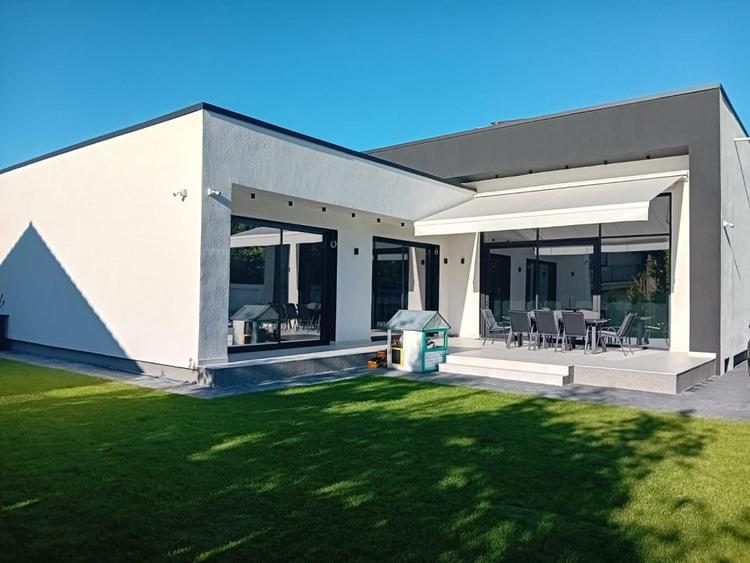 De vanzare vila lux mobilata si utilata zona premium Corbeanca - 1