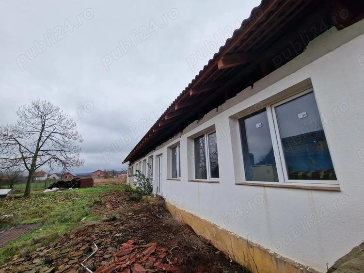 Spre vanzare 2 case in localitatea Alios timisoara - 3