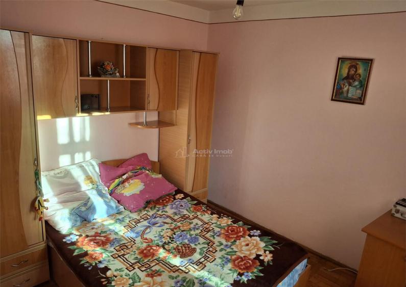 Resita, Chirie 2 cam., Micro III - 2