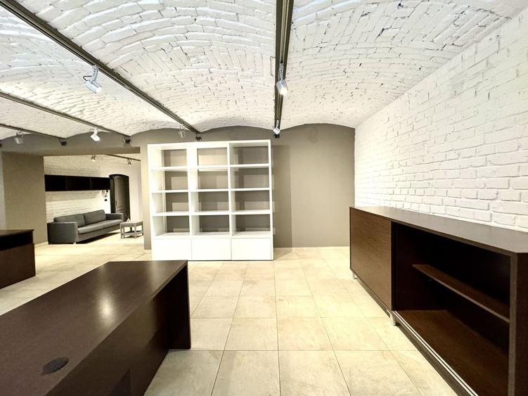 Spațiu de Birouri Elegant în Clădire Istorică Renovată – Piața Unirii, - 9