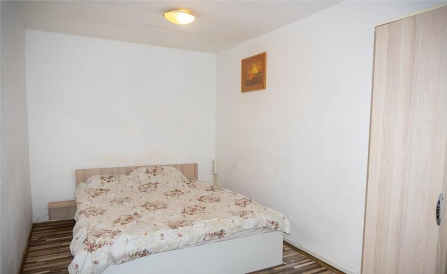 Proprietate mixta -spatiu comercial +rezidenta - 10