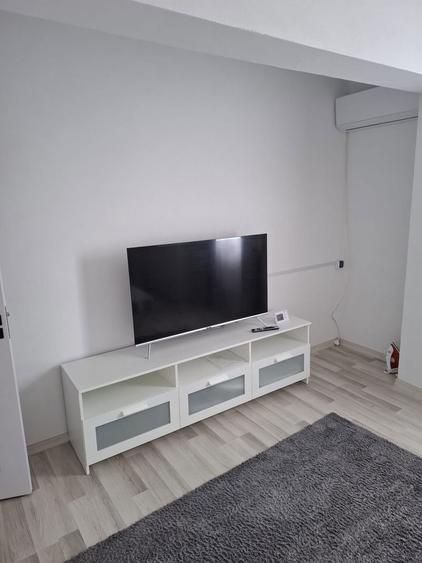 Garsoniera decomandata Craiovita Noua - 7