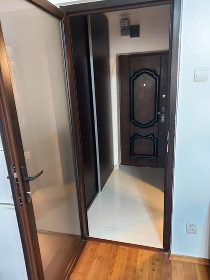 Inchiriez garsoniera Militari Sector 6 Gorjului - 1