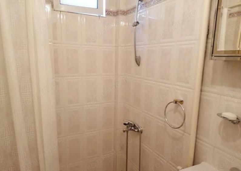 1 camera in zona Crisan - 1