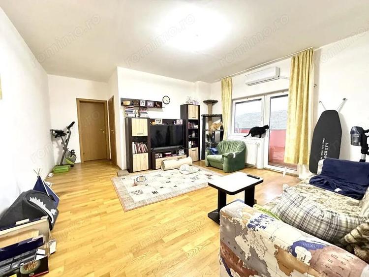 Apartament spatios, 2 camere, 60 mp utili - mansarda, zona Dambovita - 3