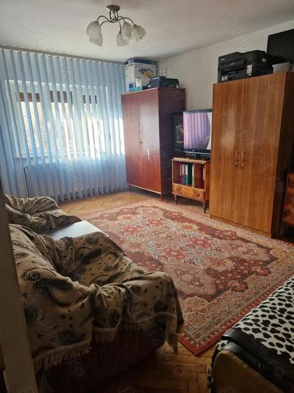 Inchiriez apartament 2 camere decomandat, Centrala, l Rovine, Parculet - 3