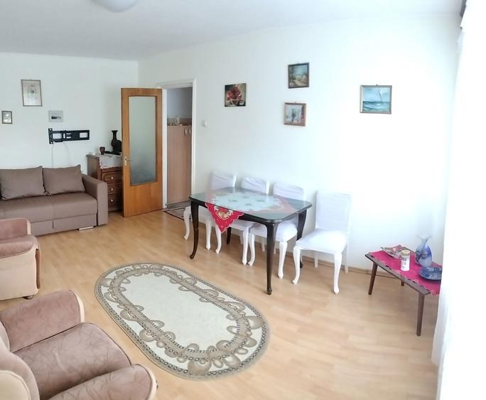 Apartament 2 camere zona Auchat Titan Bucuresti sector 3 decomandat 49m2 utili direct proprietar - 1