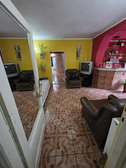 Casa + spa?iu nereziden?ial de vanzare Campina, Prahova - 3