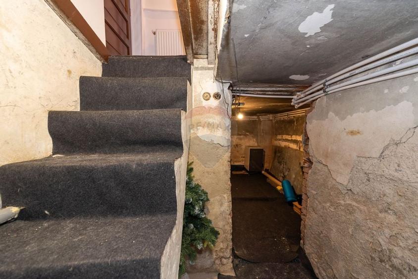 Casa / Vila cu 3 camere de inchiriat strada Pargarilor Stefan cel Mare - 30