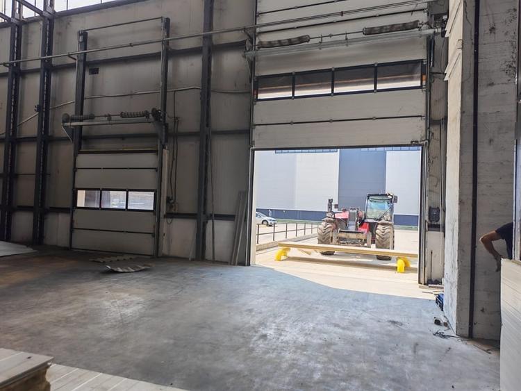 Hale industriale si birouri de inchiriat!! 575-3855 mp - 16