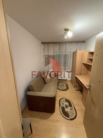 3 camere | mobilat si utilat | zona excelenta | boxa | investitie | - 2