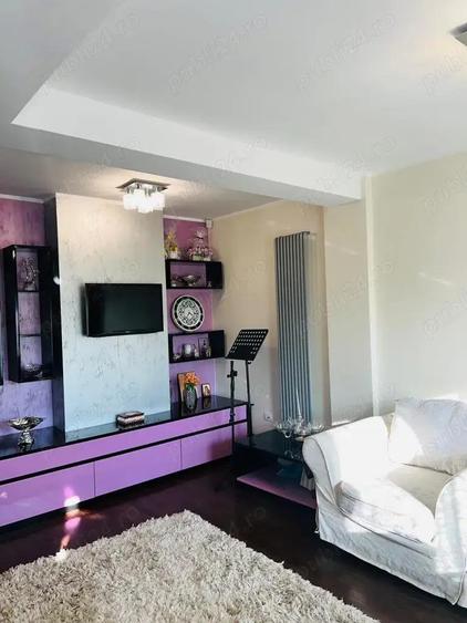 Vand P + 1 intrare Horia - 18