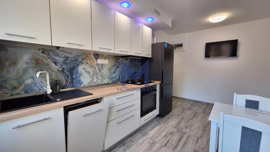 Vrei un ''acasă" în cartierul Gheorgheni ? 2 camere renovat - 3