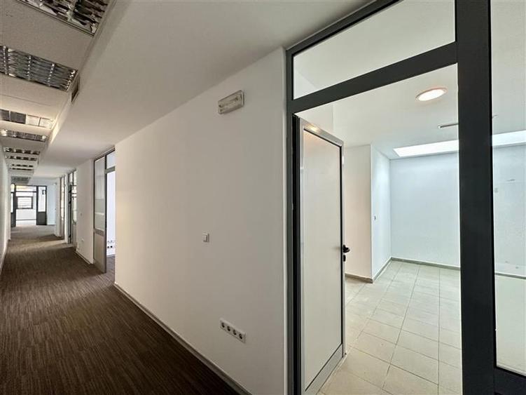 Inchiriere Birouri - Astoria Center - de la 260 mp - 45