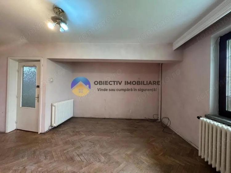 Apartament de vanzare 3 camere- pretabil pentru spa?iu comercial - 6