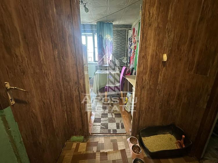 Garsoniera mobilata si utilata, bloc anvelopat, zona Buziasului - 4