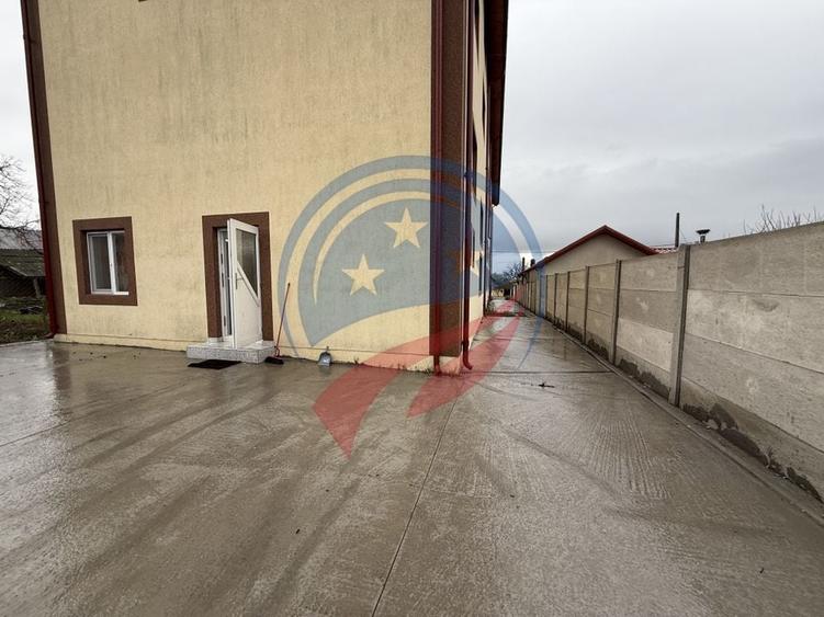 Spatiu comercial de inchiriat/Livezi/Dolj - 3