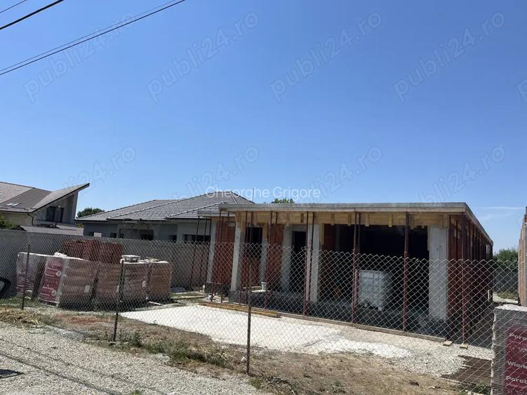 CASA DE VANZARE zona rezidentiala CASA DE VANZARE zona rezidentiala