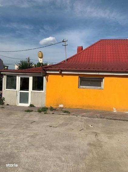 Vand cladire +camere de locuit si anexe - 3