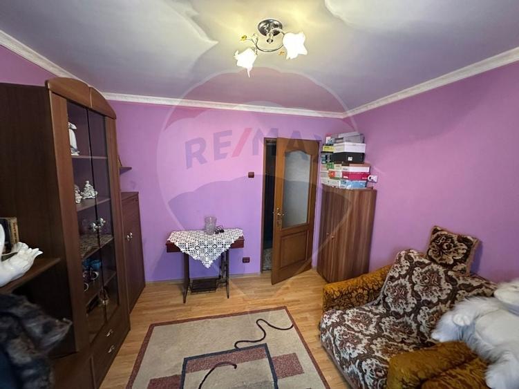 Etaj 2 , apartament cu 3 camere DE VÂNZARE în zona Traian - 3