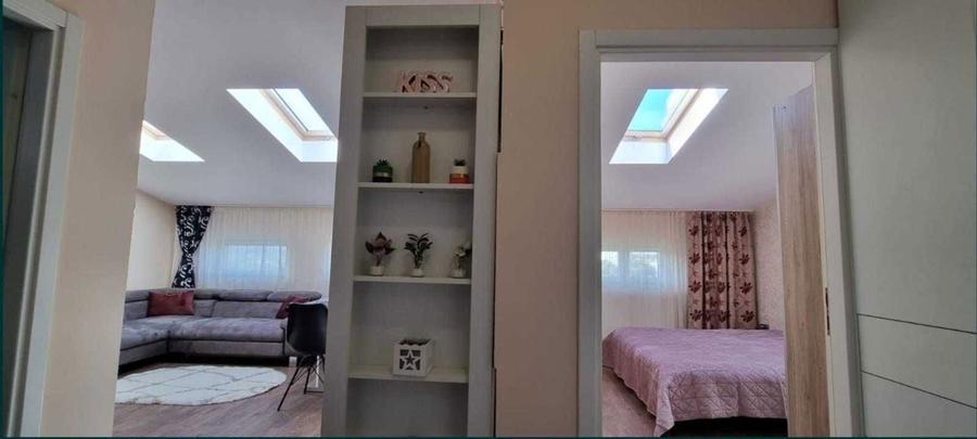 Inchiriez apartament 2 camere semi-decomandat, open space - 8