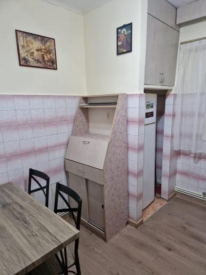 Inchiriez apartament cu 3 camere in zona Boavista - 7