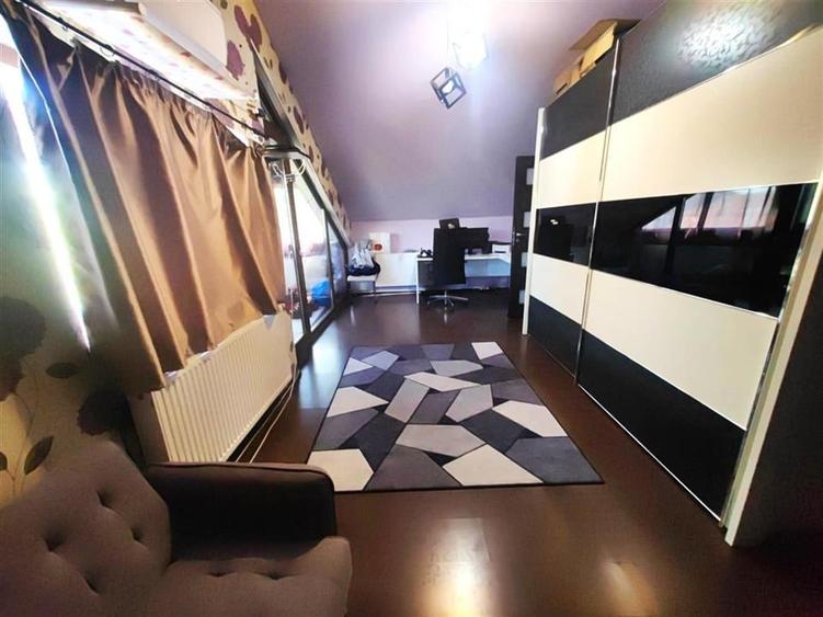 Vila  individuala 6 camere mobilata si utilata amplasare foarte buna - 16