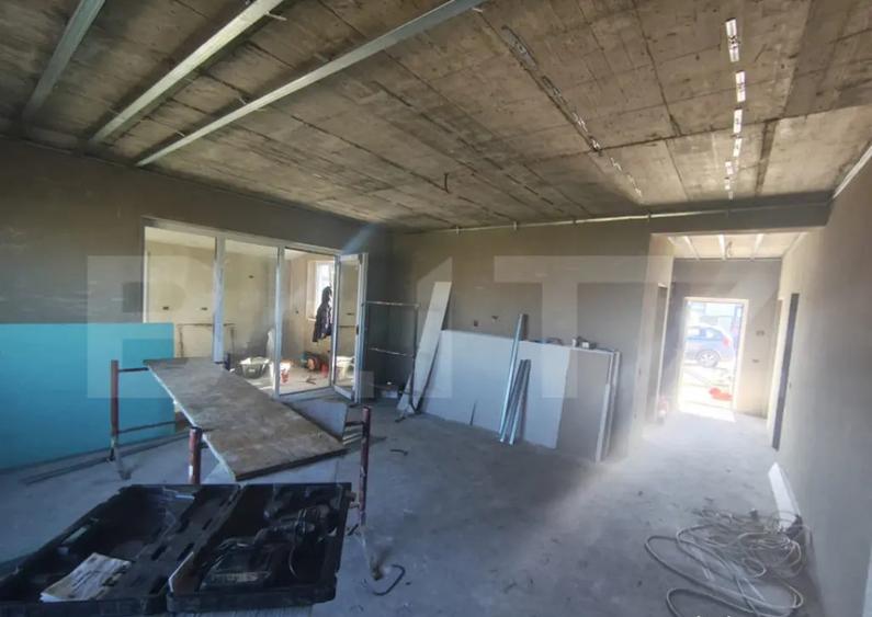 Casa individuala Santandrei cu placa de beton si gard imprej - 3