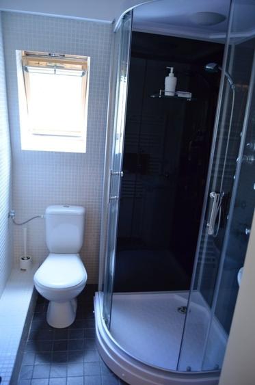 Apartament cu sase camere situat in Predeal - 8