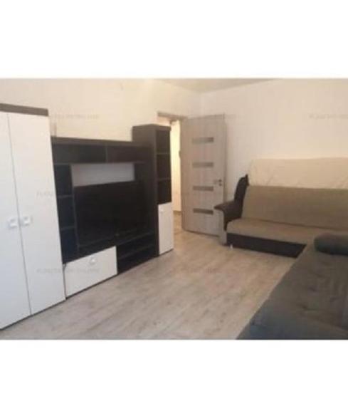 Proprietar închiriez ap 3 cam decom Metrou Ressu 5 min , piața , școli, parc - 2