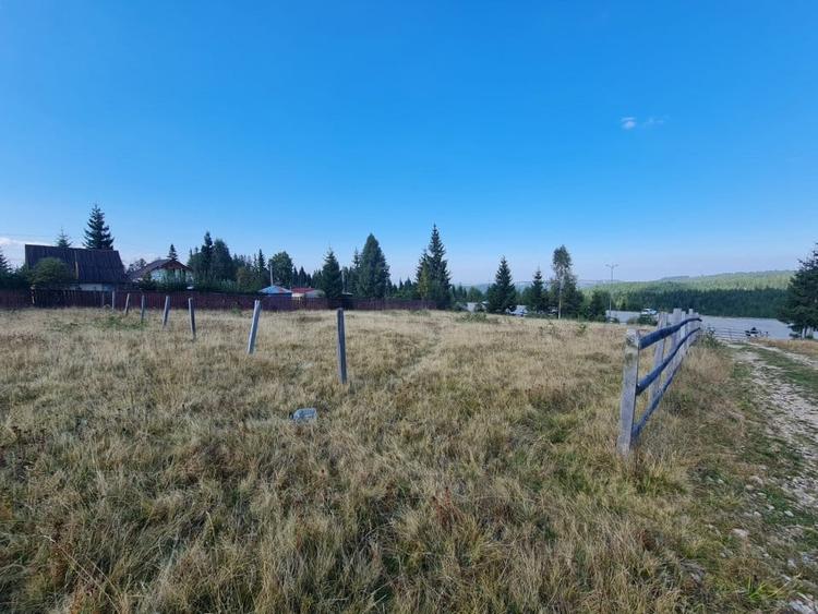 Teren de vanzare langa partia de ski, Marisel - 4