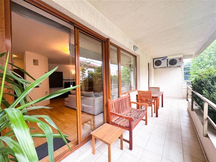 Apartament cu 4 camere de inchiriat Herastrau - 35