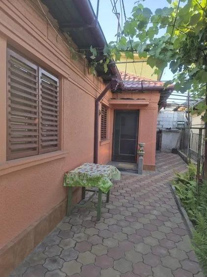 Casă 4 Camere + Garaj + Beci – Cartier Coiciu, Zona Institutul de Mari - 1