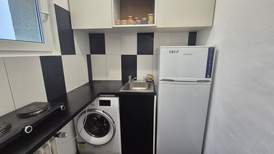 Garsoniera 19 mp str. Postavarul - 3