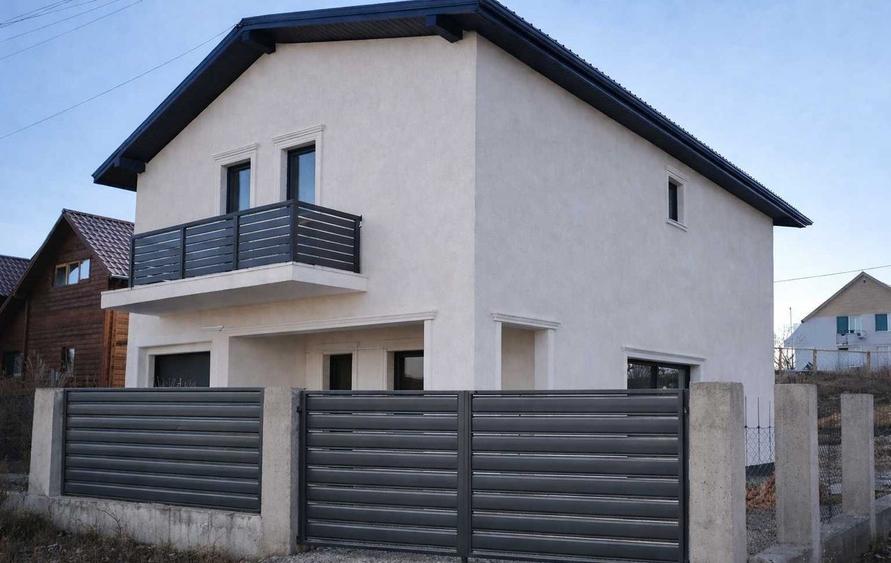 Casă individuală cu 5 camere cu Canalizare în Câmpenești