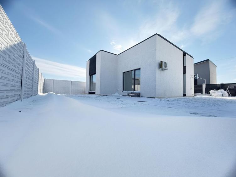 CASĂ GATA DE MUTAT - CARTIERUL NOU - 129.900€ - 3 CAMERE 2 BĂI - BECI - 1