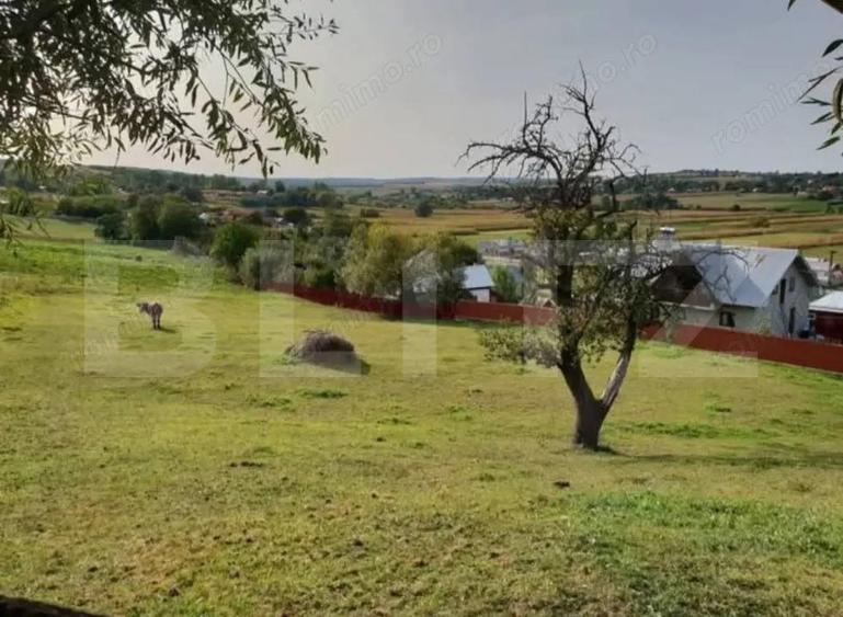 Casa batraneasca, 40 mp si teren intravilan de 2700 mp, loc. Stanca - Zvoristea - 3