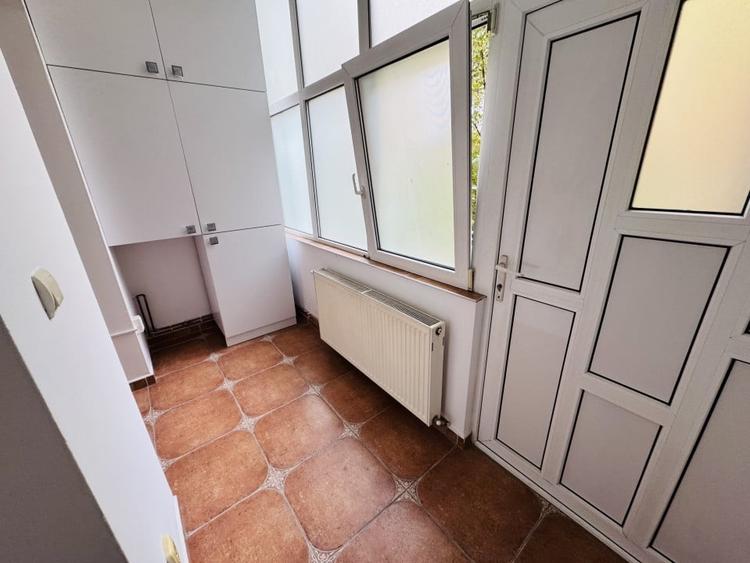 Spatiu comercial, 65 MP, Zona Fac. Litere - 4