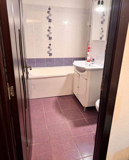 Inchiriez apartament 2 camere - 6