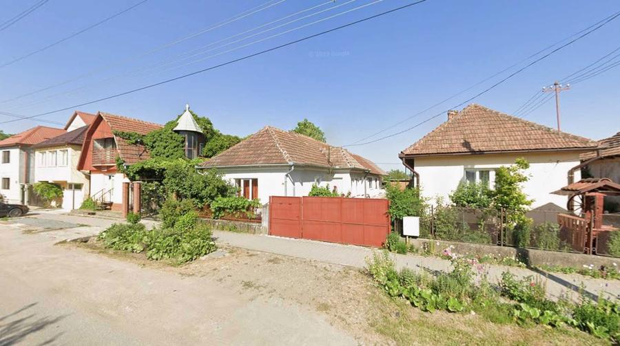 Casa 5 camere + teren 1475 mp + utilitati Pericei - 2