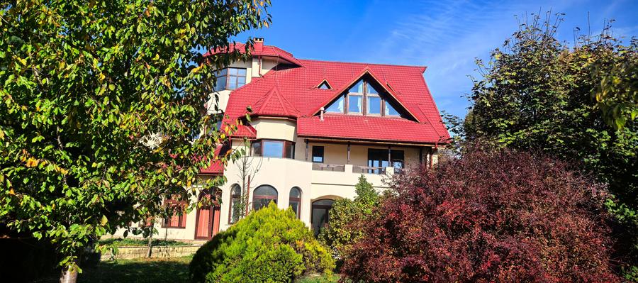 Proprietate Breaza Vila 1000mp , casa administrator , teren generos 3600mp - 2