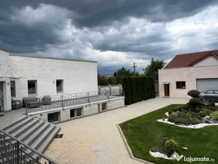 Casa de Lux zona Selimbar - 2