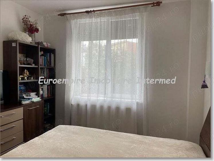 De inchiriat vila P+1E zona Kamsas - 1