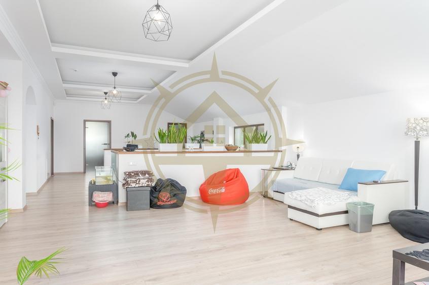 Comision 0 Vila Pasiva | Panouri Fotovoltaice | Vedere Lac Balotesti - 16