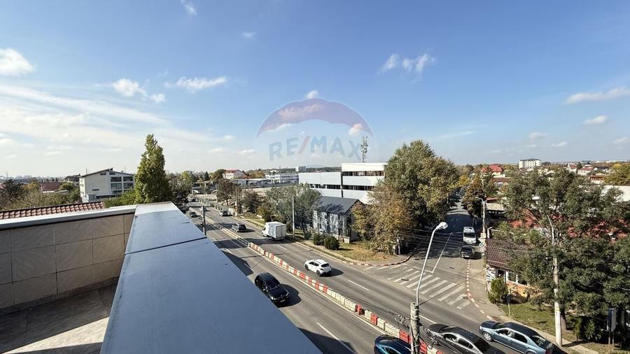 Apartament cu 3 camere de vanzare Voluntari - 15