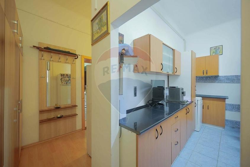 Apartament de vanzare, 2 camere, ultracentral, Str. Republicii, Oradea - 12
