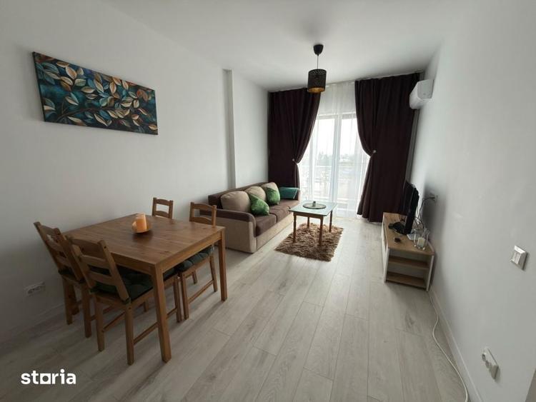 Apartament cu 2 camere decomandat în Xenia