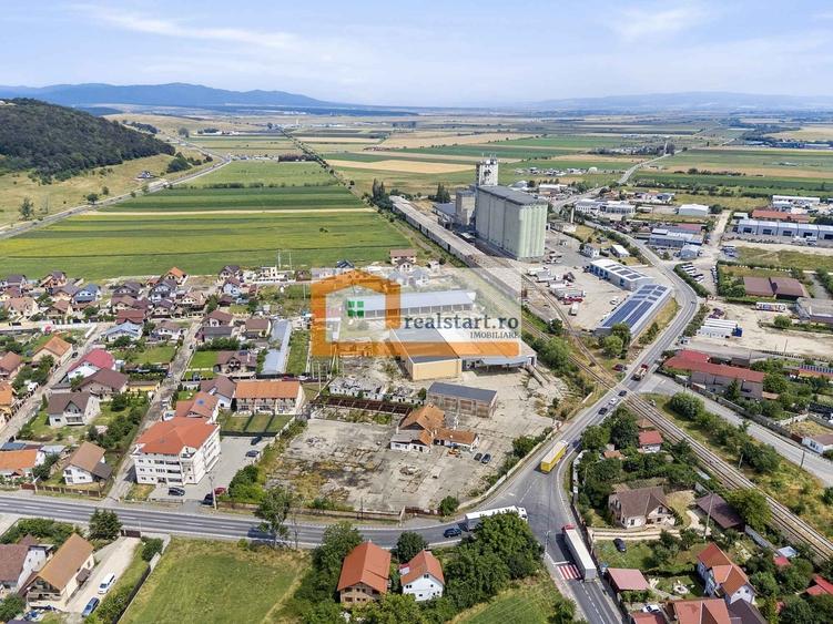 Codlea, depozite si teren 1,7 ha, 5600 mp cladiri, D 155 ml la DJ112A, acces E60 - 2