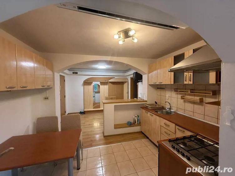 inchiriez apartament 3 camere - 2